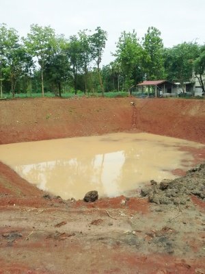 โครงการการกักน้ำในเขตชุมชน (08/08/57)