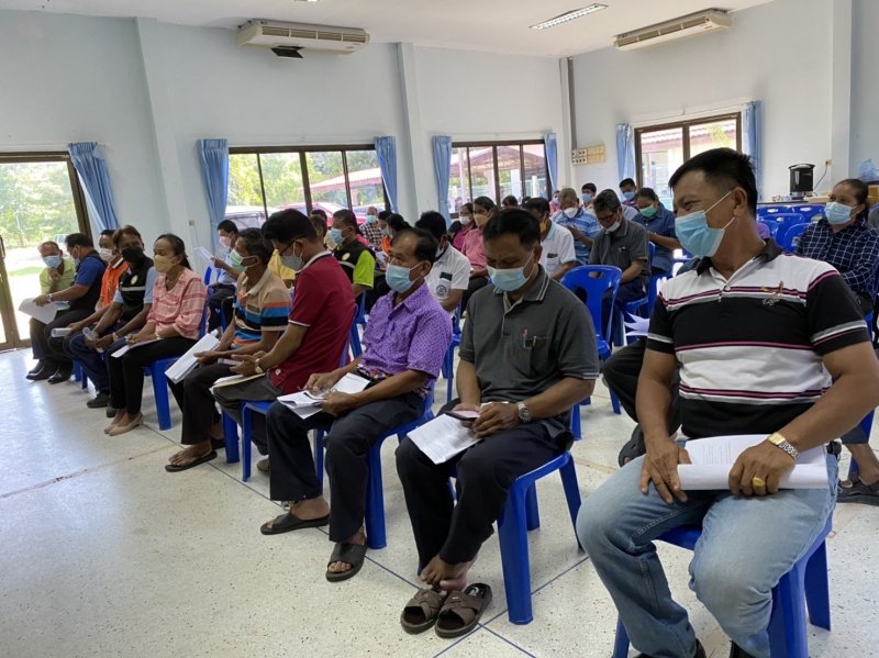 ประชุมประชาคมแผนตำบลมะค่า